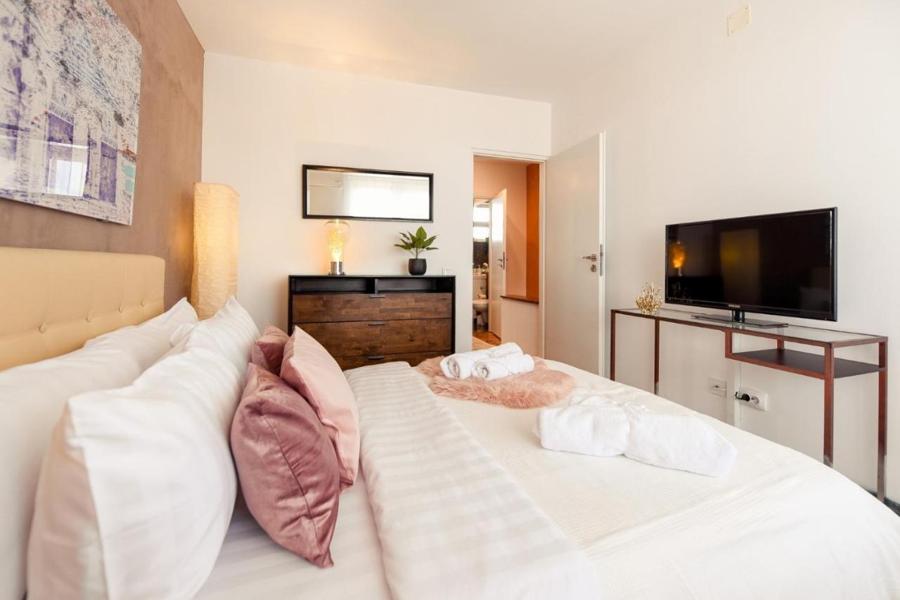 Spectacular Views & Modern Comfort: Your Dream Duplex In Central Bucharest Apartment Exterior foto